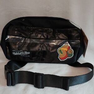 Mitchell & Ness Supersoni Fanny Pack